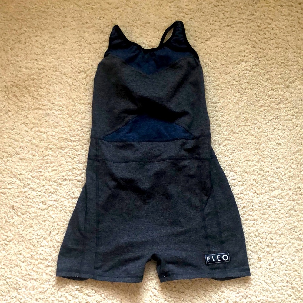 FLEO Singlet Medium Charcoal/Blue